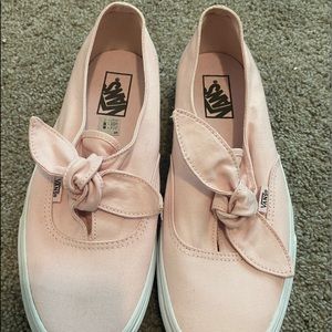 pink vans!!